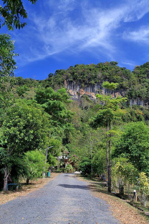 Langu Phupha Resort Satun Exterior foto